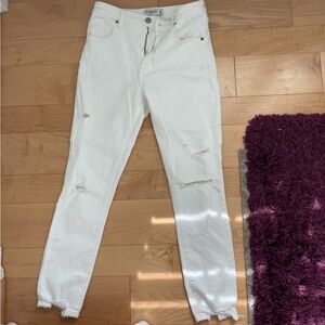 Abercrombie white skinny jeans